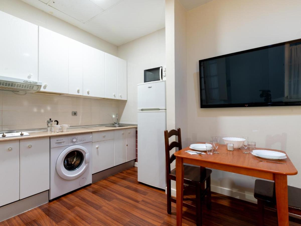 Holi-Rent Lumbreras Apartman Sevilla Kültér fotó