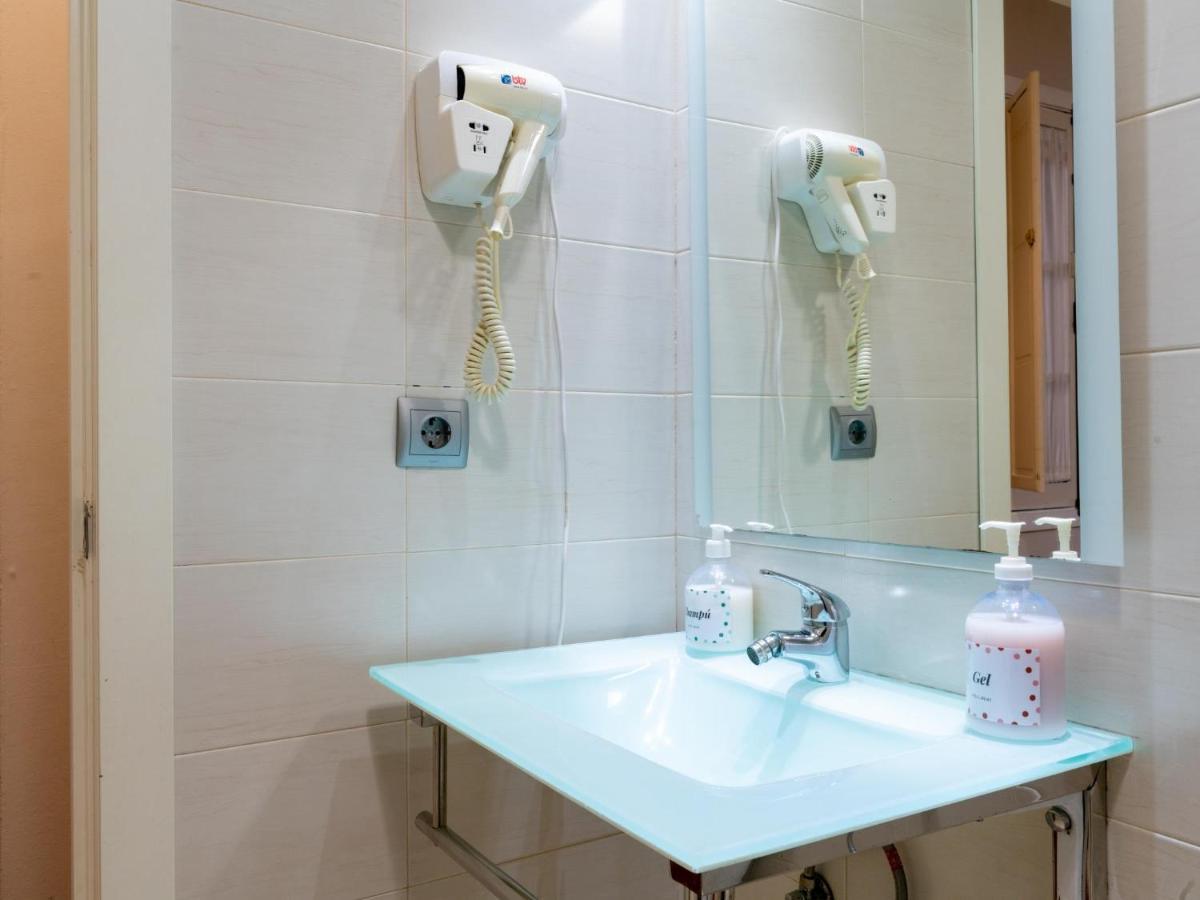 Holi-Rent Lumbreras Apartman Sevilla Kültér fotó