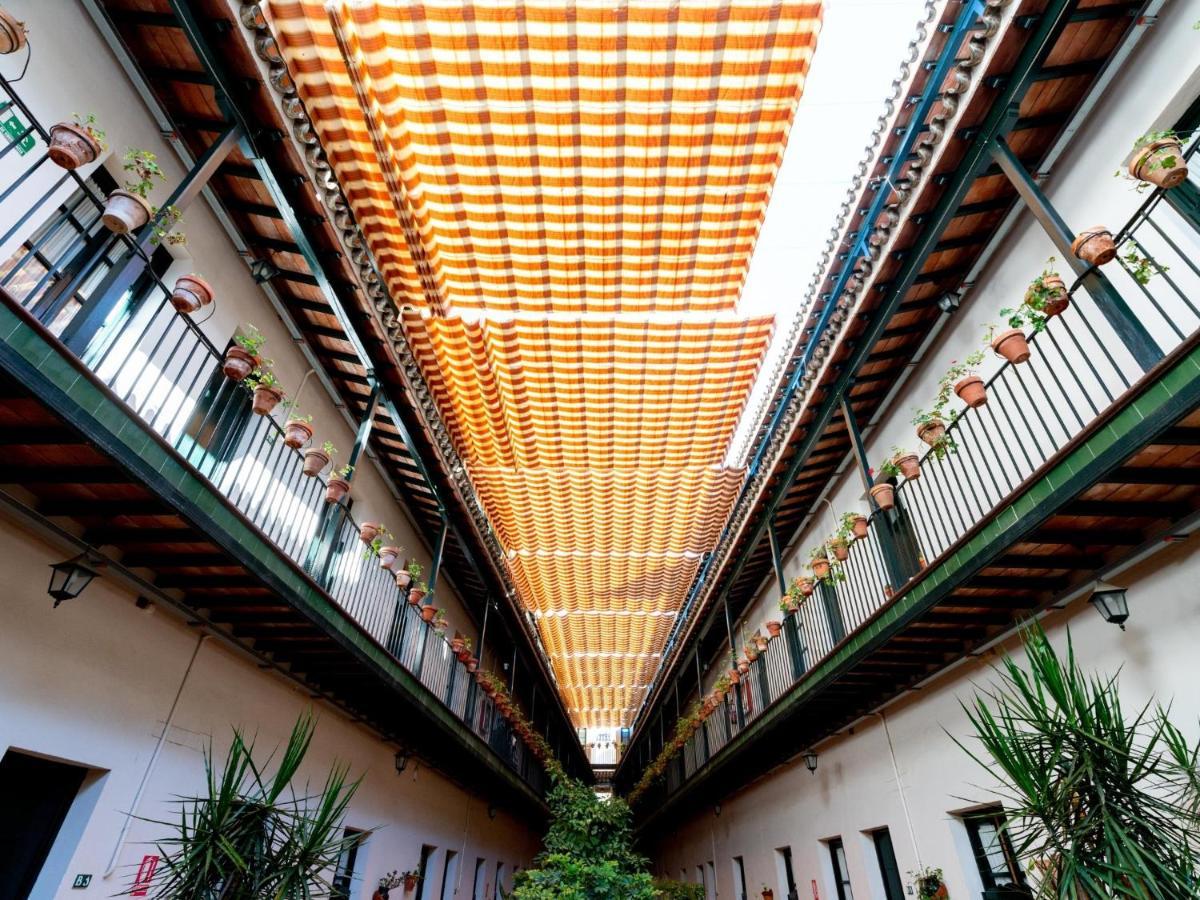 Holi-Rent Lumbreras Apartman Sevilla Kültér fotó