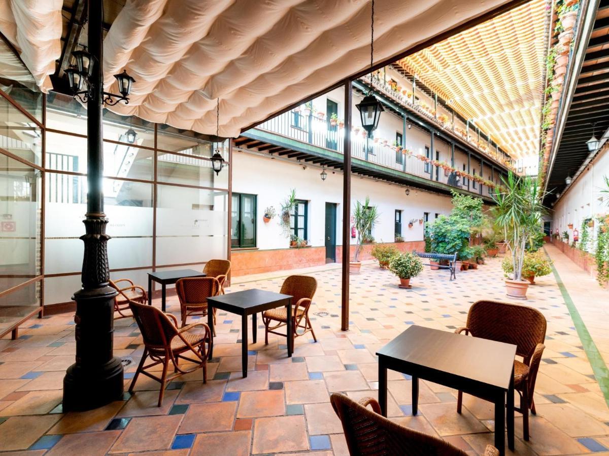 Holi-Rent Lumbreras Apartman Sevilla Kültér fotó